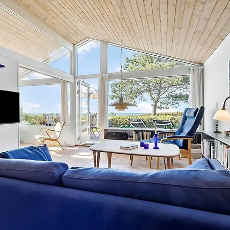 8238-knebel-begtrupvig-strandvej-57 Knebel